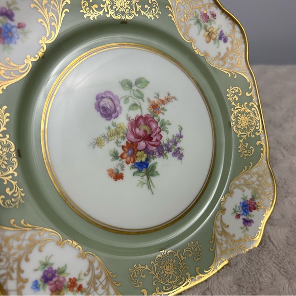 PT Bavaria Tirschenreuth Germany Green Floral Small Square Plate White Gold